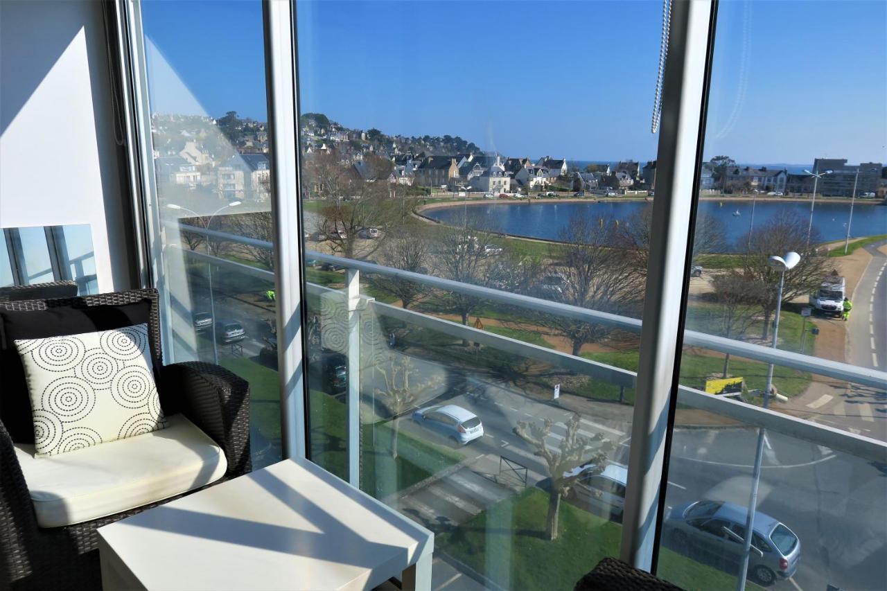 Appartement Bel Rénové Vue Au Port De De Ref 841