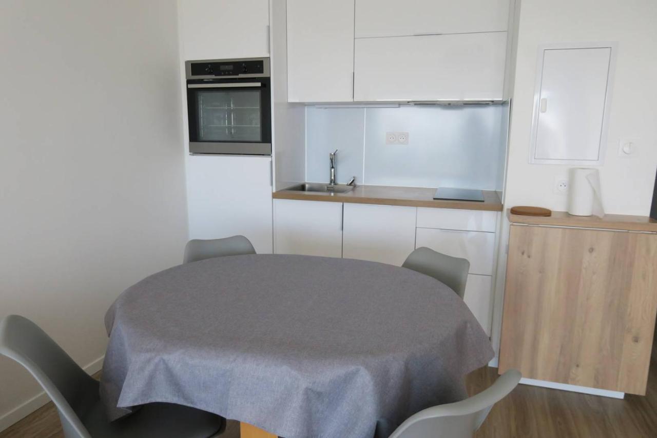 Appartement Bel Rénové Vue Au Port De De Ref 841